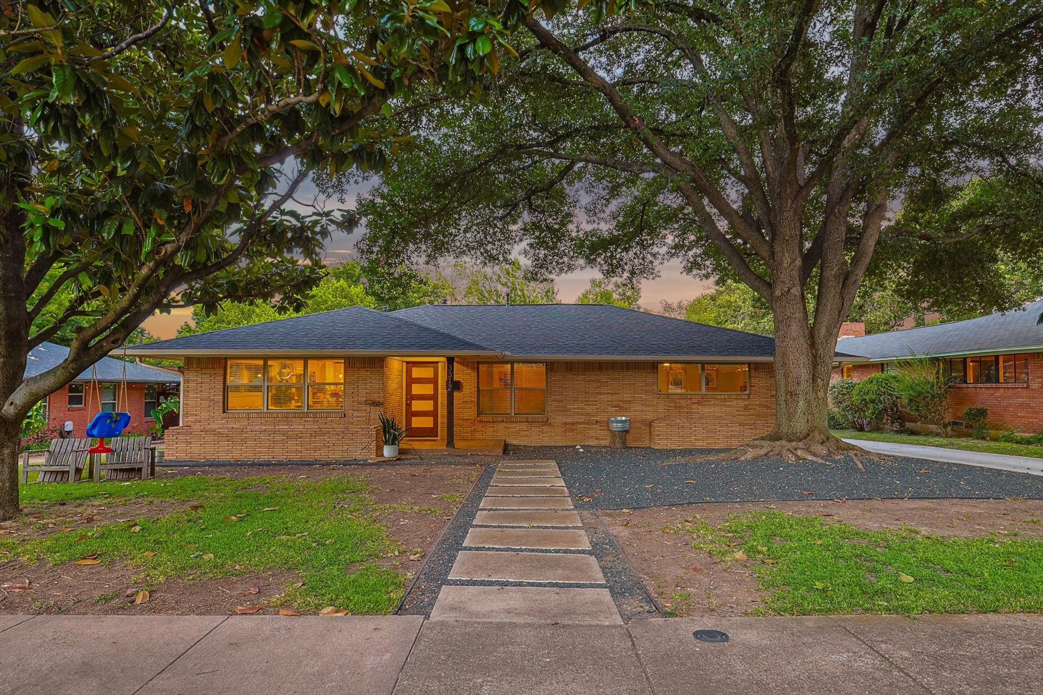 3312 S Franklin Street Dallas TX 75233