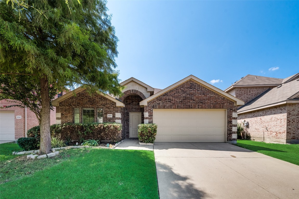 2038 Kings Forest Drive Heartland TX 75126
