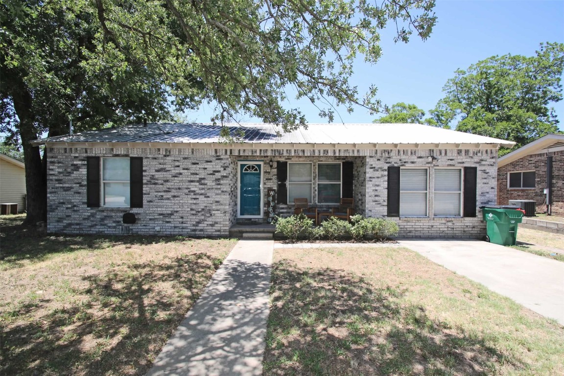 1270 N Garfield Avenue Stephenville TX 76401