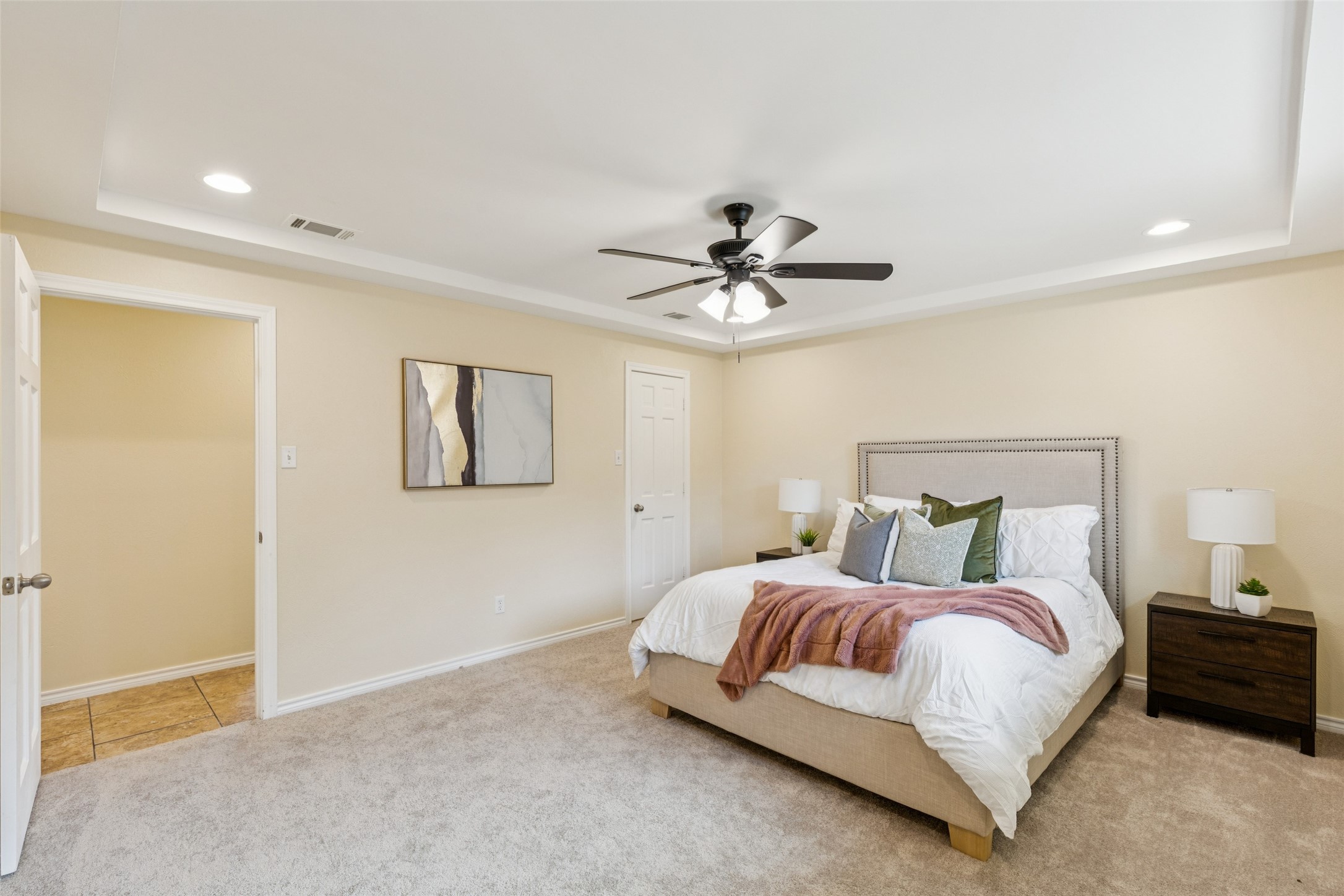 133 N Crestwood Boulevard Desoto TX 75115
