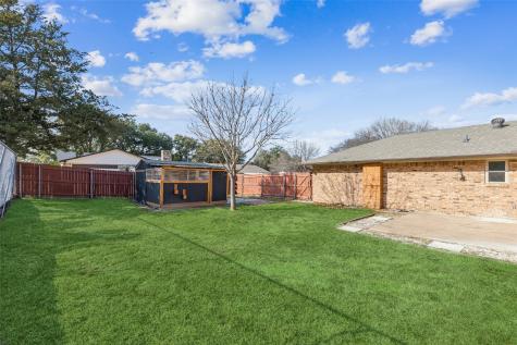 133 N Crestwood Boulevard Desoto TX 75115