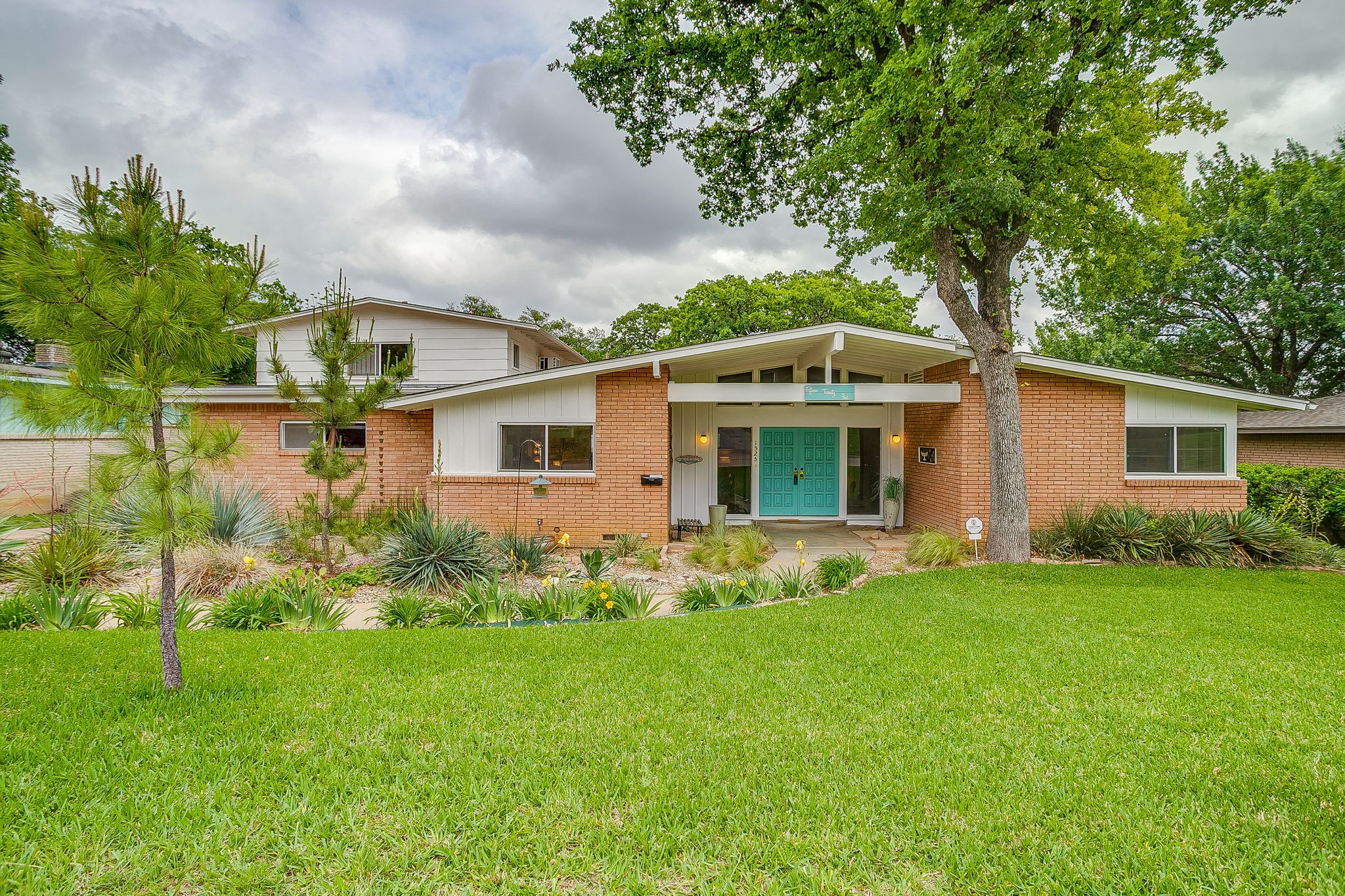1525 Jenson Road Fort Worth TX 76112