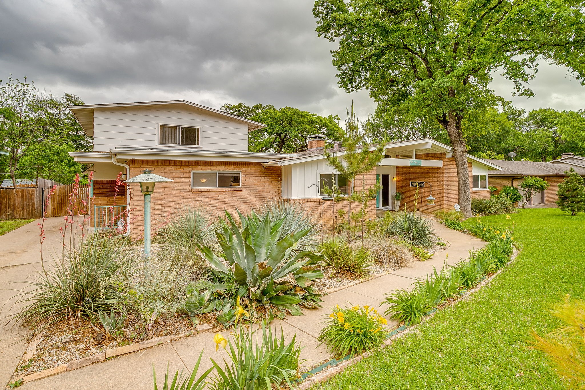 1525 Jenson Road Fort Worth TX 76112