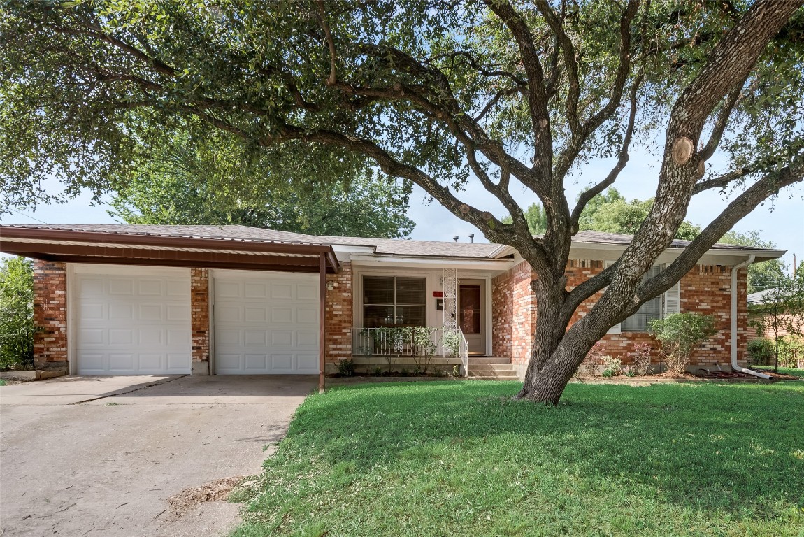 5325 Ammons Street Haltom City TX 76117