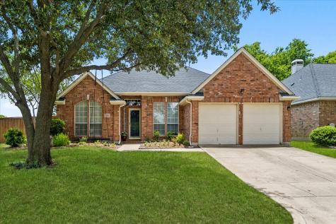 6701 Briarwood Drive Fort Worth TX 76132