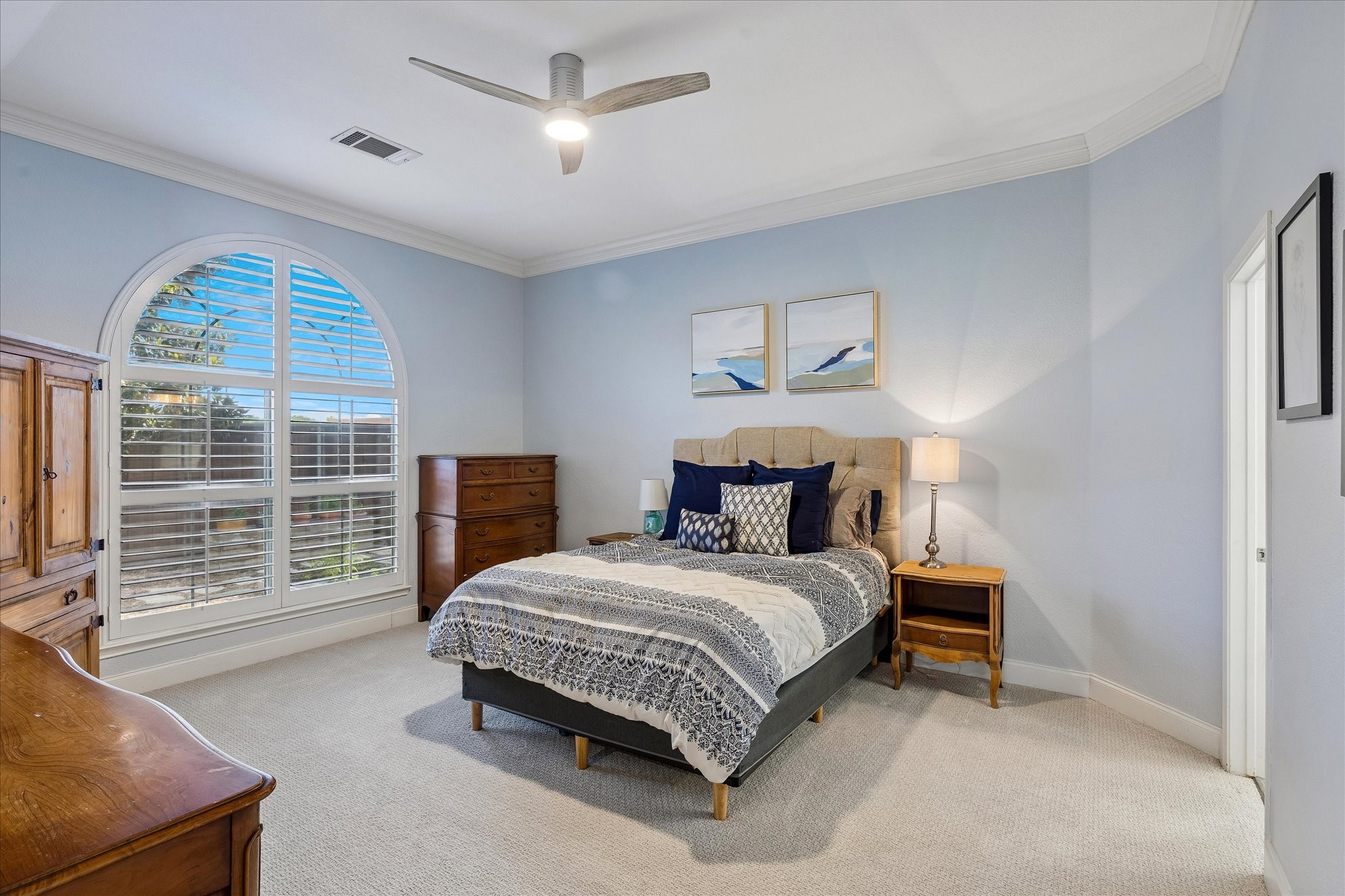 6701 Briarwood Drive Fort Worth TX 76132