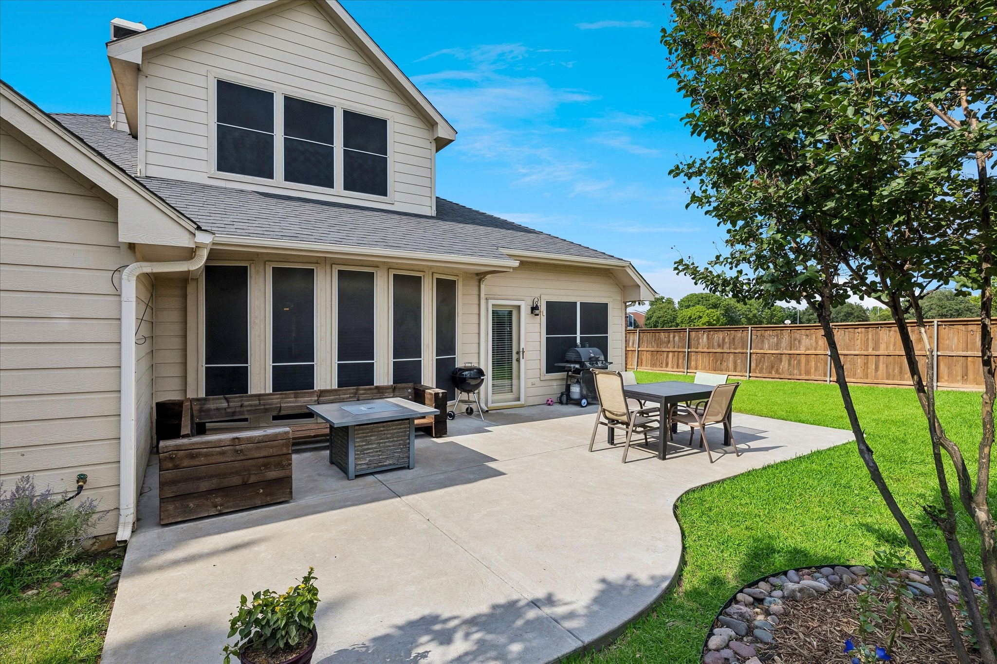 6701 Briarwood Drive Fort Worth TX 76132