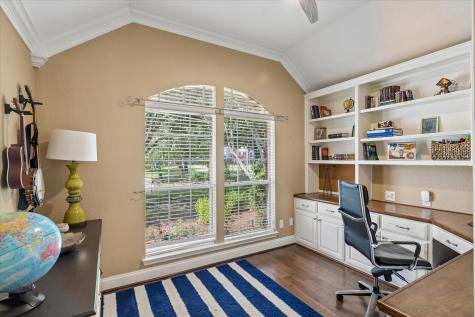 6701 Briarwood Drive Fort Worth TX 76132