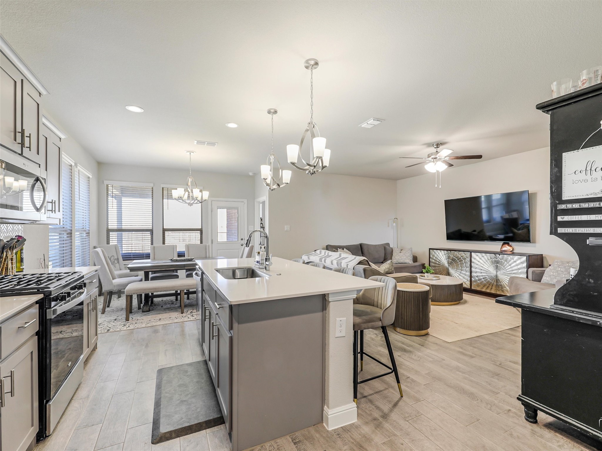 1331 Madeline Lane Krum TX 76249