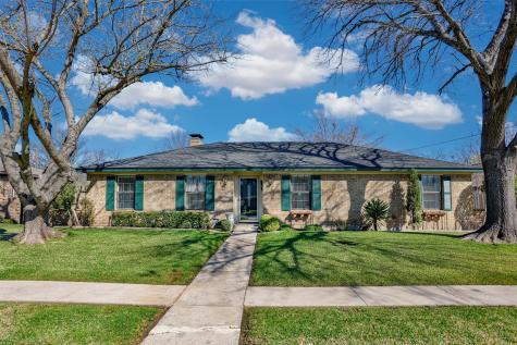 2005 Brentwood Street Gainesville TX 76240