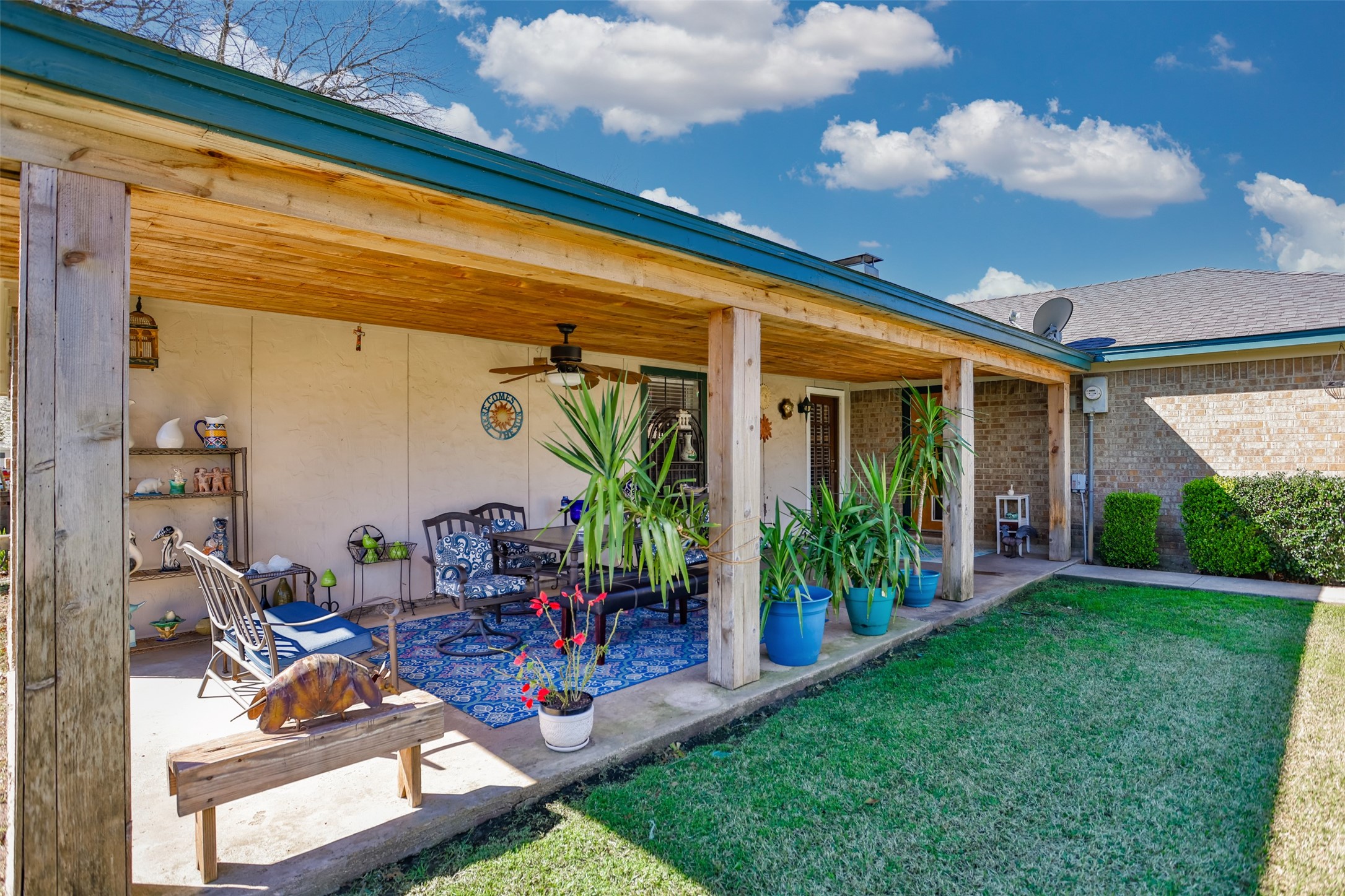 2005 Brentwood Street Gainesville TX 76240