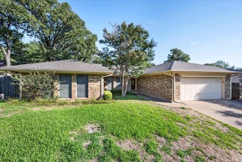 4924 Stage Line Drive Arlington TX 76017