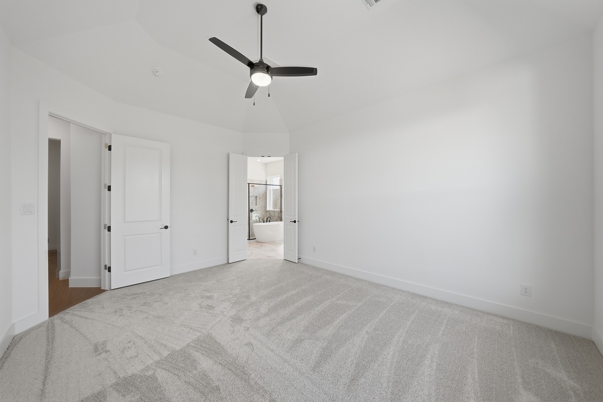7444 Pondview Lane Fort Worth TX 76123