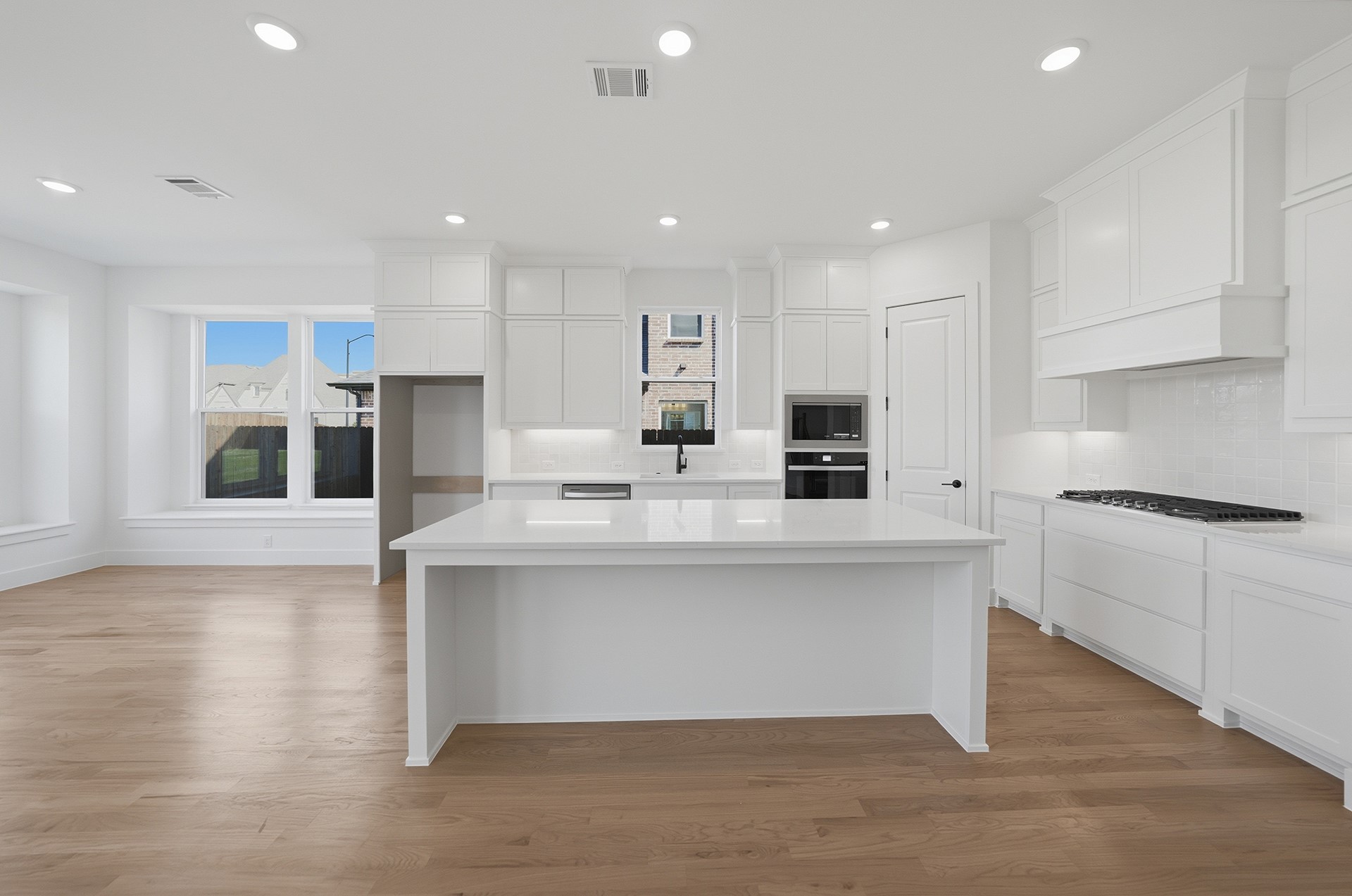 7444 Pondview Lane Fort Worth TX 76123