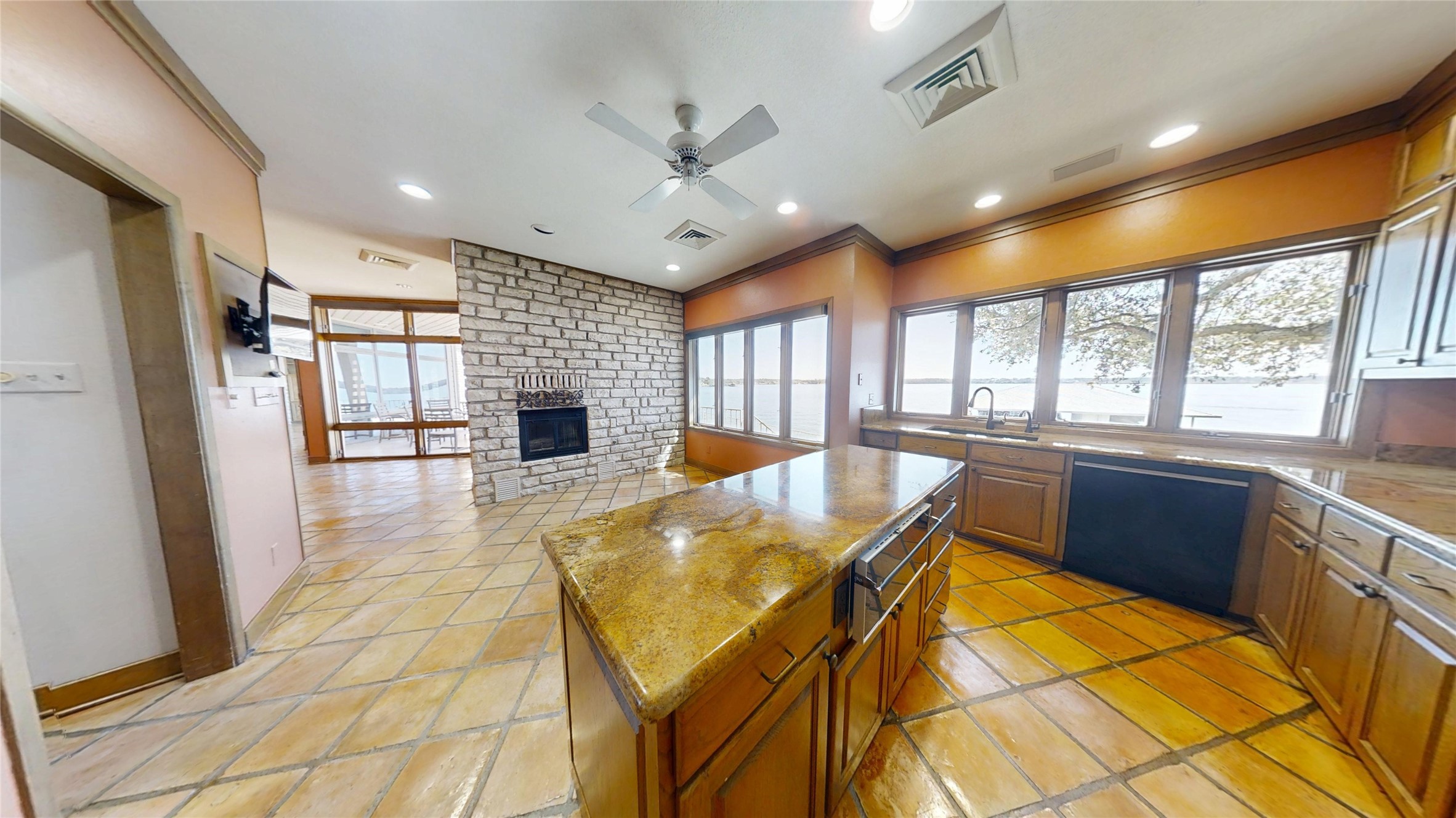 4917 Rio Vista Drive Granbury TX 76049