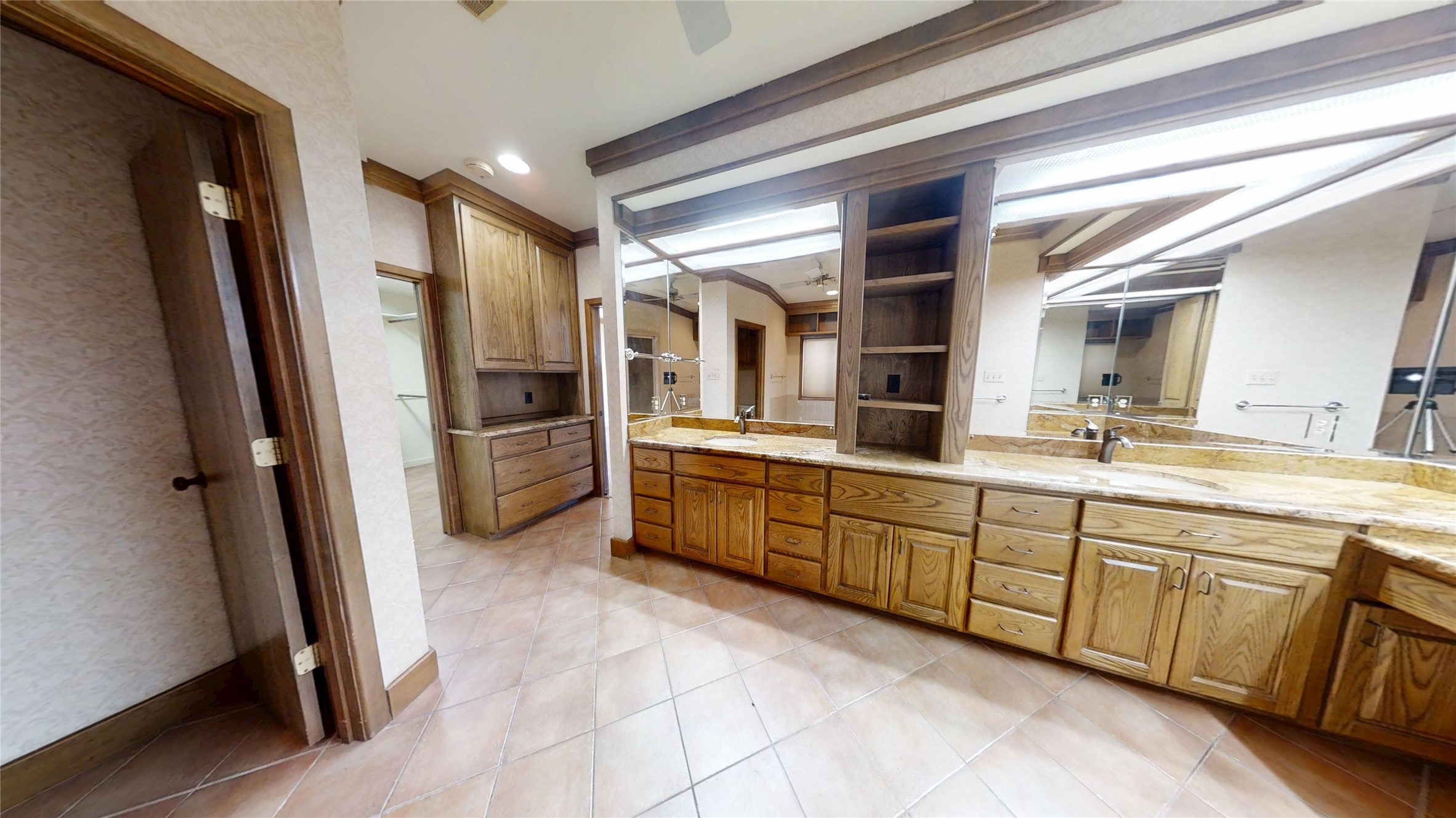 4917 Rio Vista Drive Granbury TX 76049