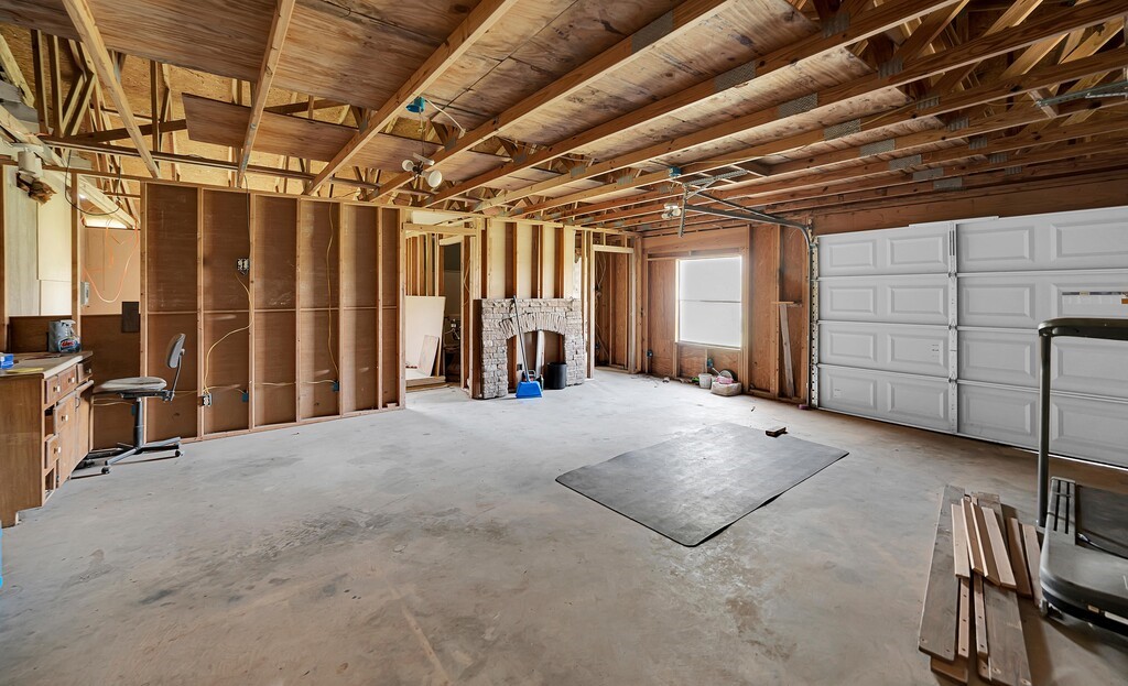 105 County Road 3590 China Spring TX 76633