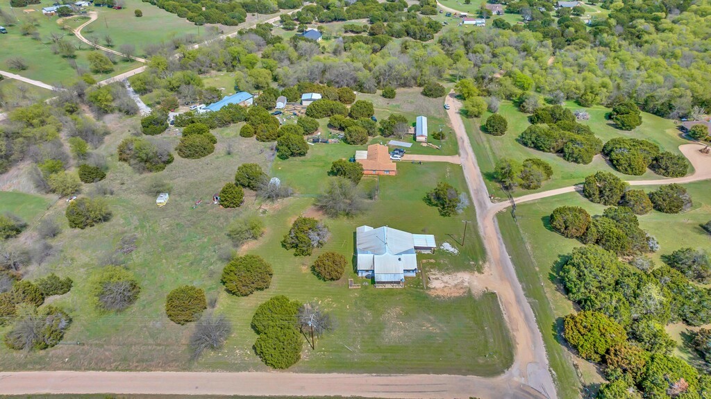 105 County Road 3590 China Spring TX 76633