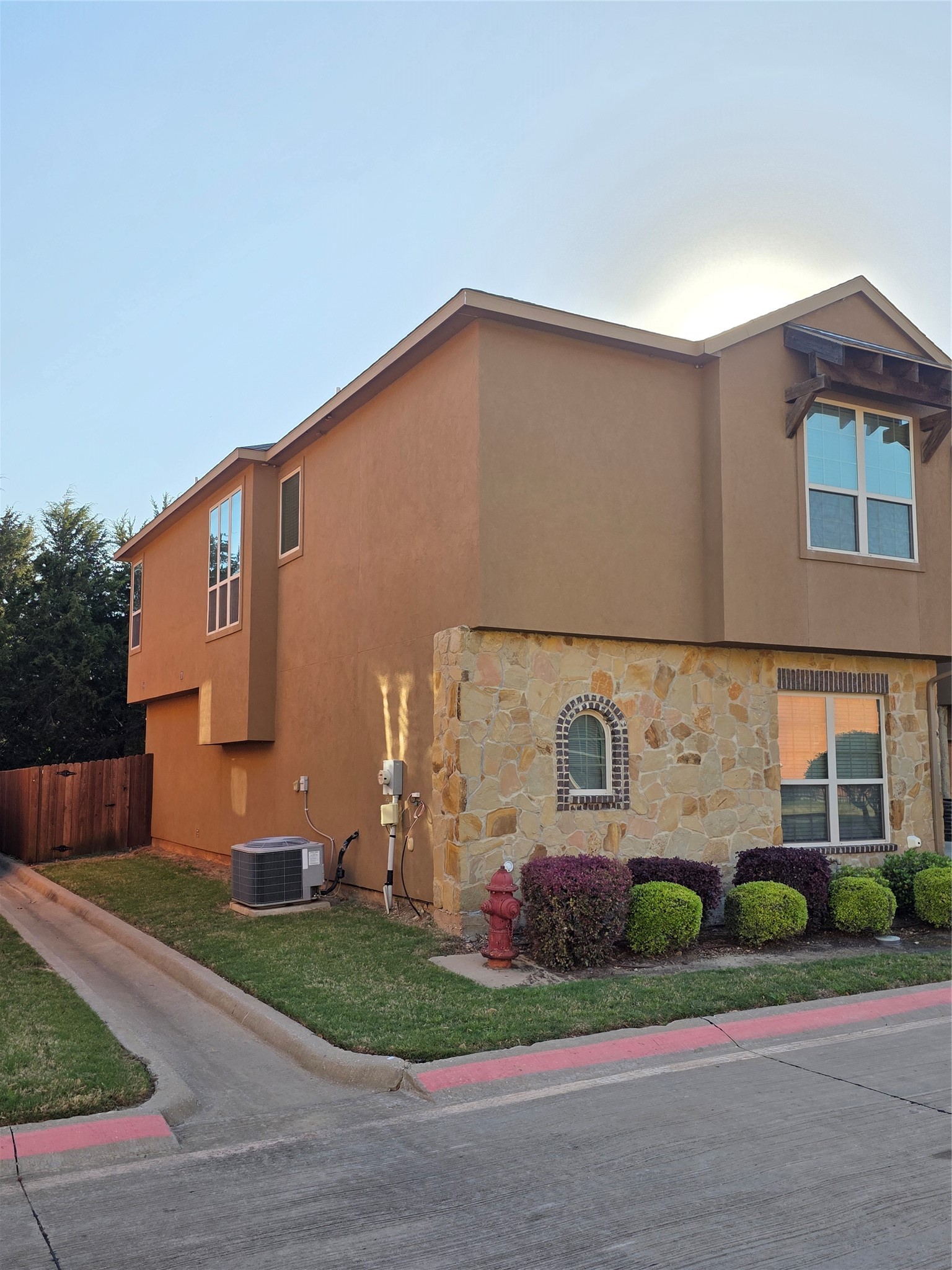 7305 Venice Drive Grand Prairie TX 75054