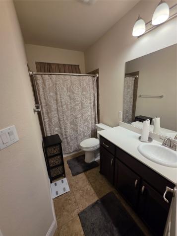 7305 Venice Drive Grand Prairie TX 75054