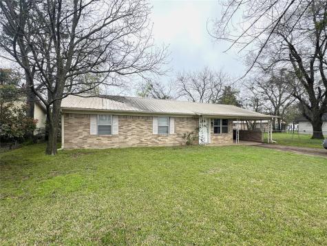 302 Sayle Street Cumby TX 75433