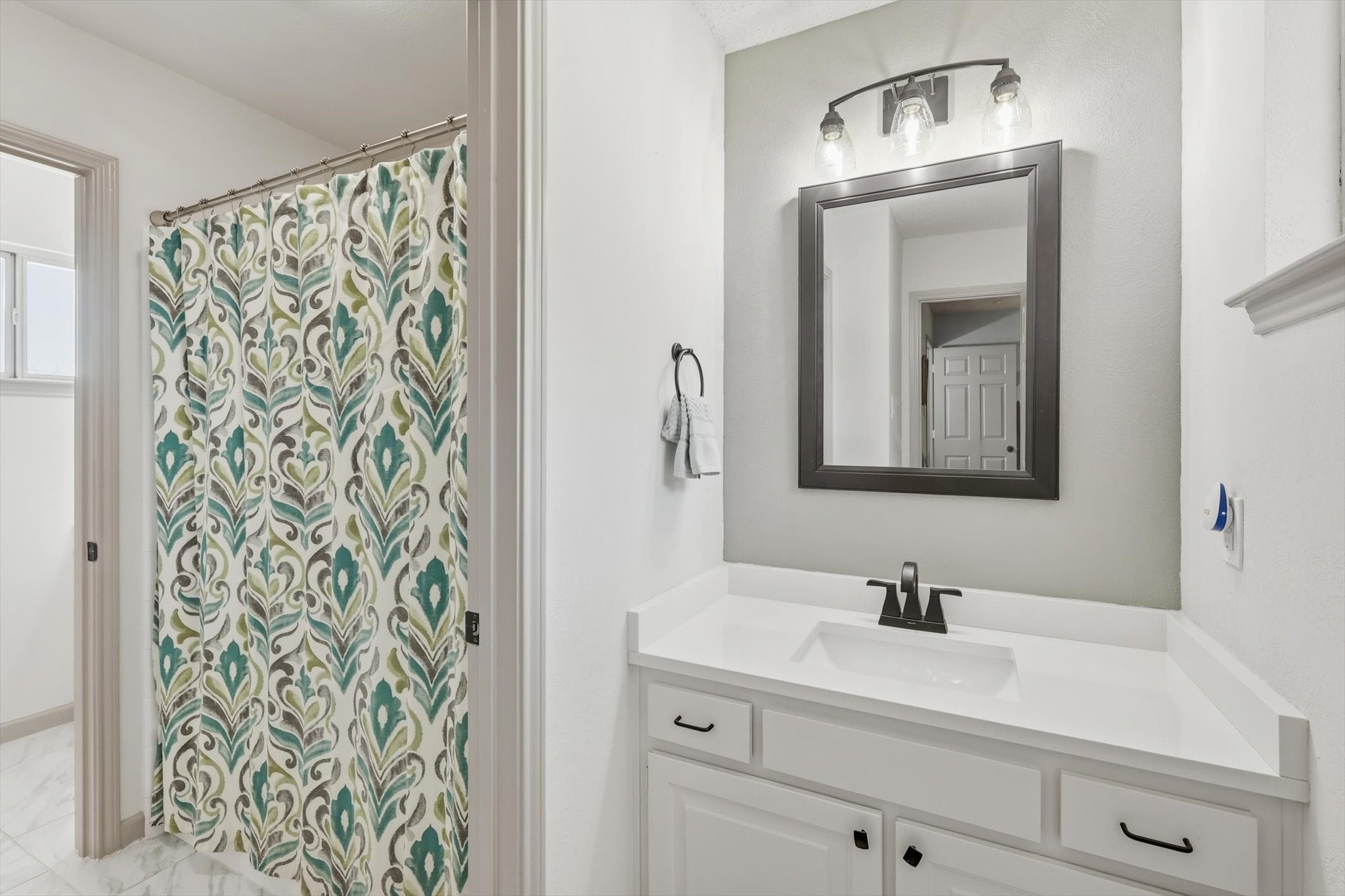 800 Colony Court Blue Mound TX 76131