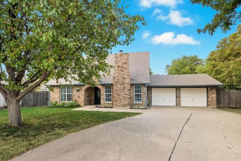 800 Colony Court Blue Mound TX 76131