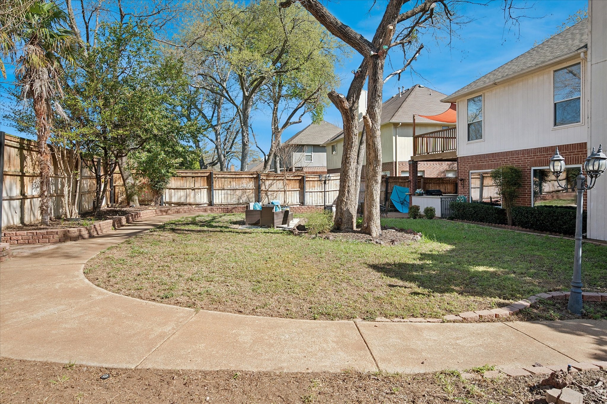 6016 Red Fern Drive Arlington TX 76001
