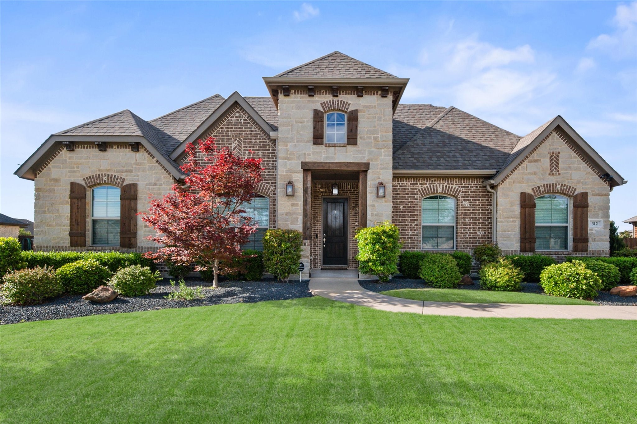 312 Equestrian Drive Waxahachie TX 75165