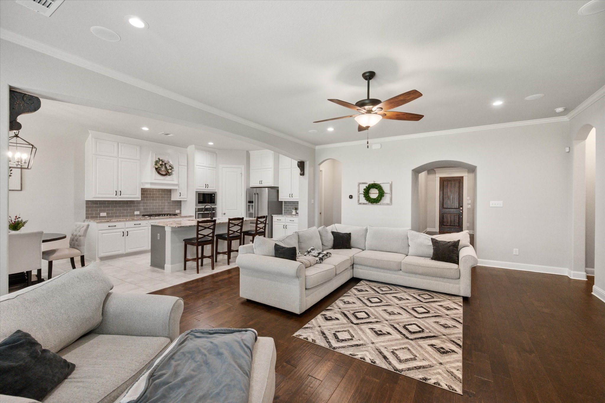 312 Equestrian Drive Waxahachie TX 75165