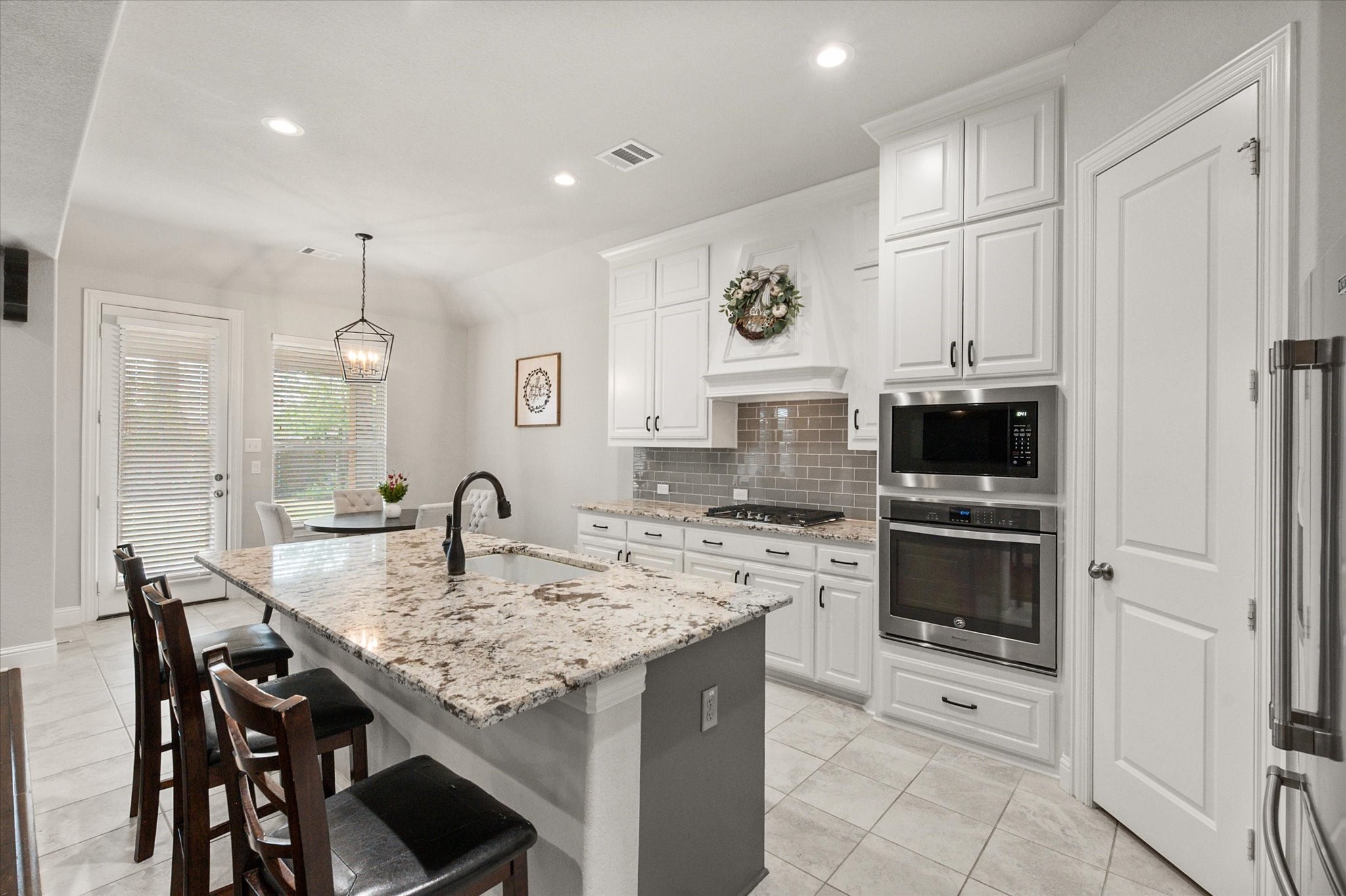 312 Equestrian Drive Waxahachie TX 75165
