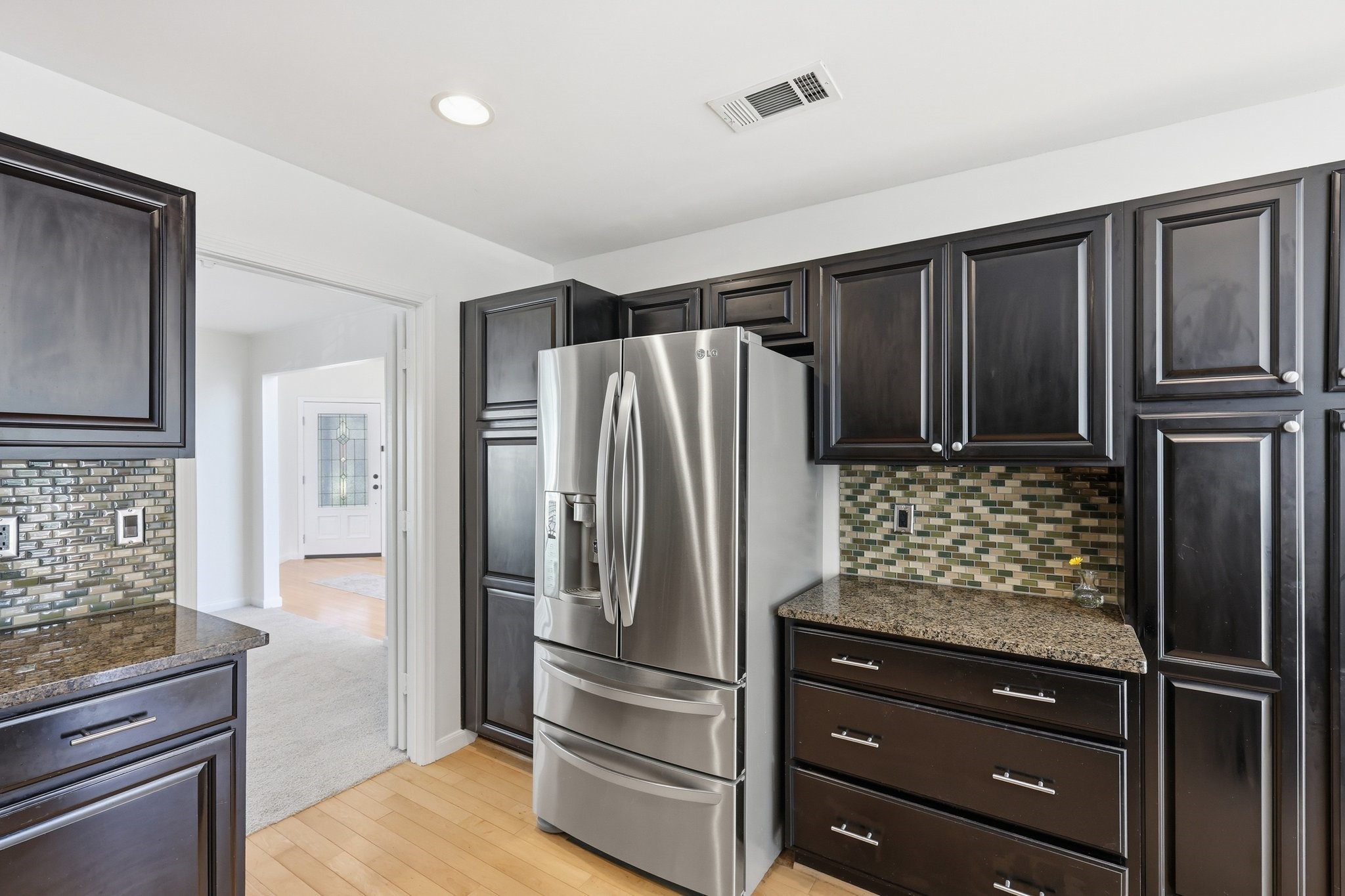 3718 Wooded Creek Drive Farmers Branch TX 75244