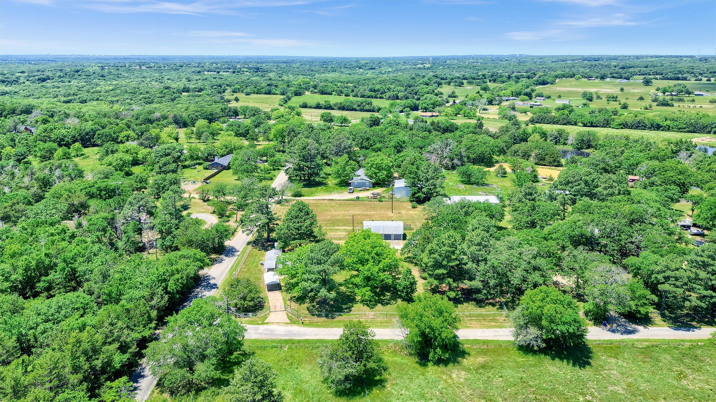 627 Coe Road Denison TX 75021