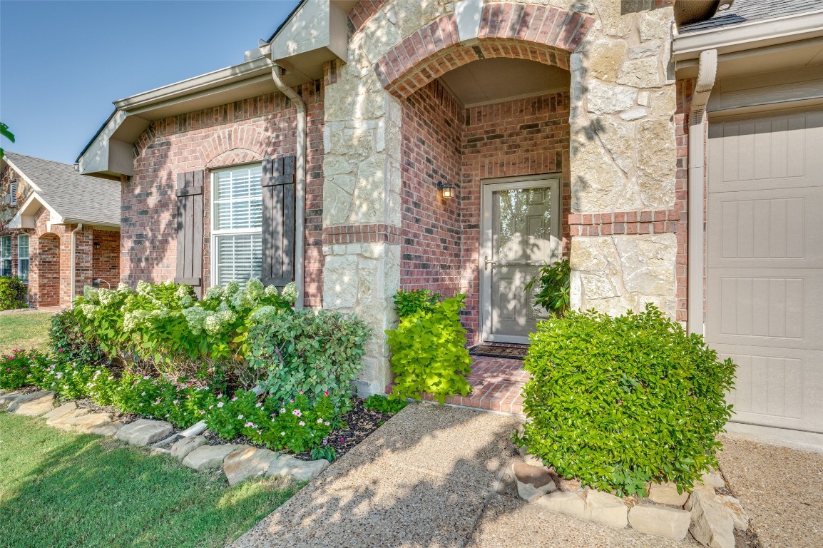 2581 Saddlehorn Drive Little Elm TX 75068