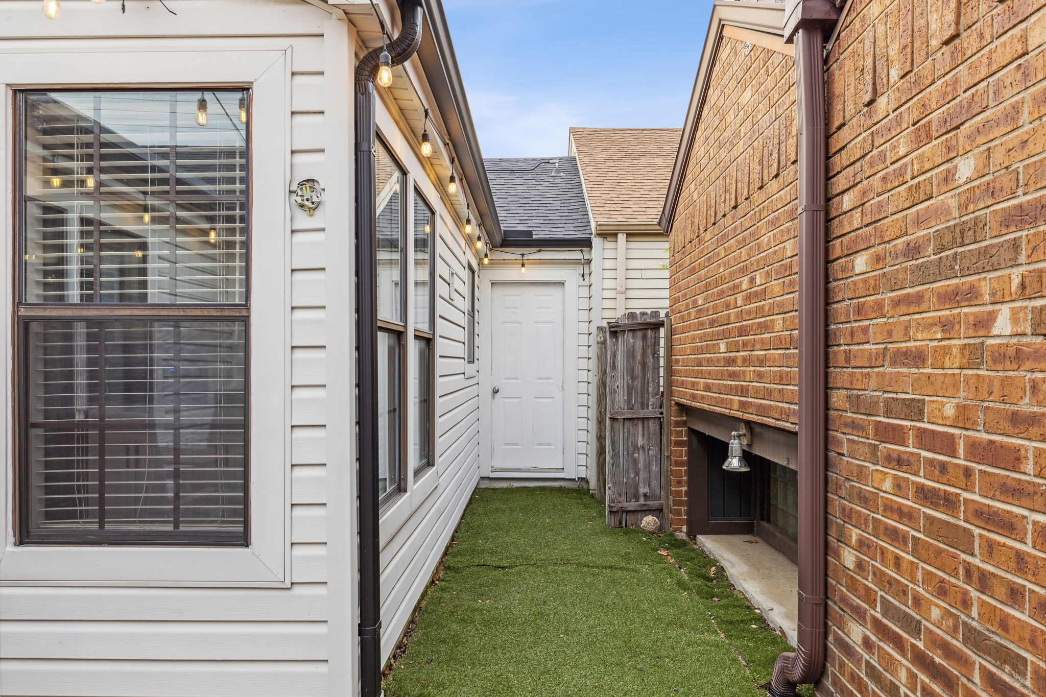 3635 Bryan Street Dallas TX 75204