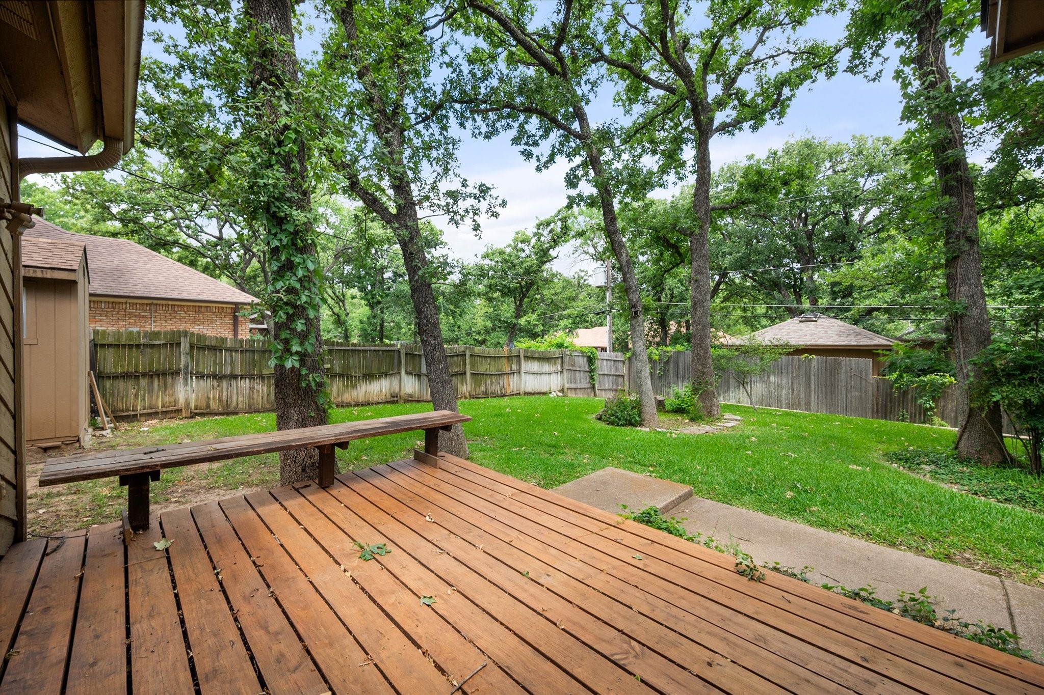 2801 Oak Trail Court Dalworthington Gardens TX 76016