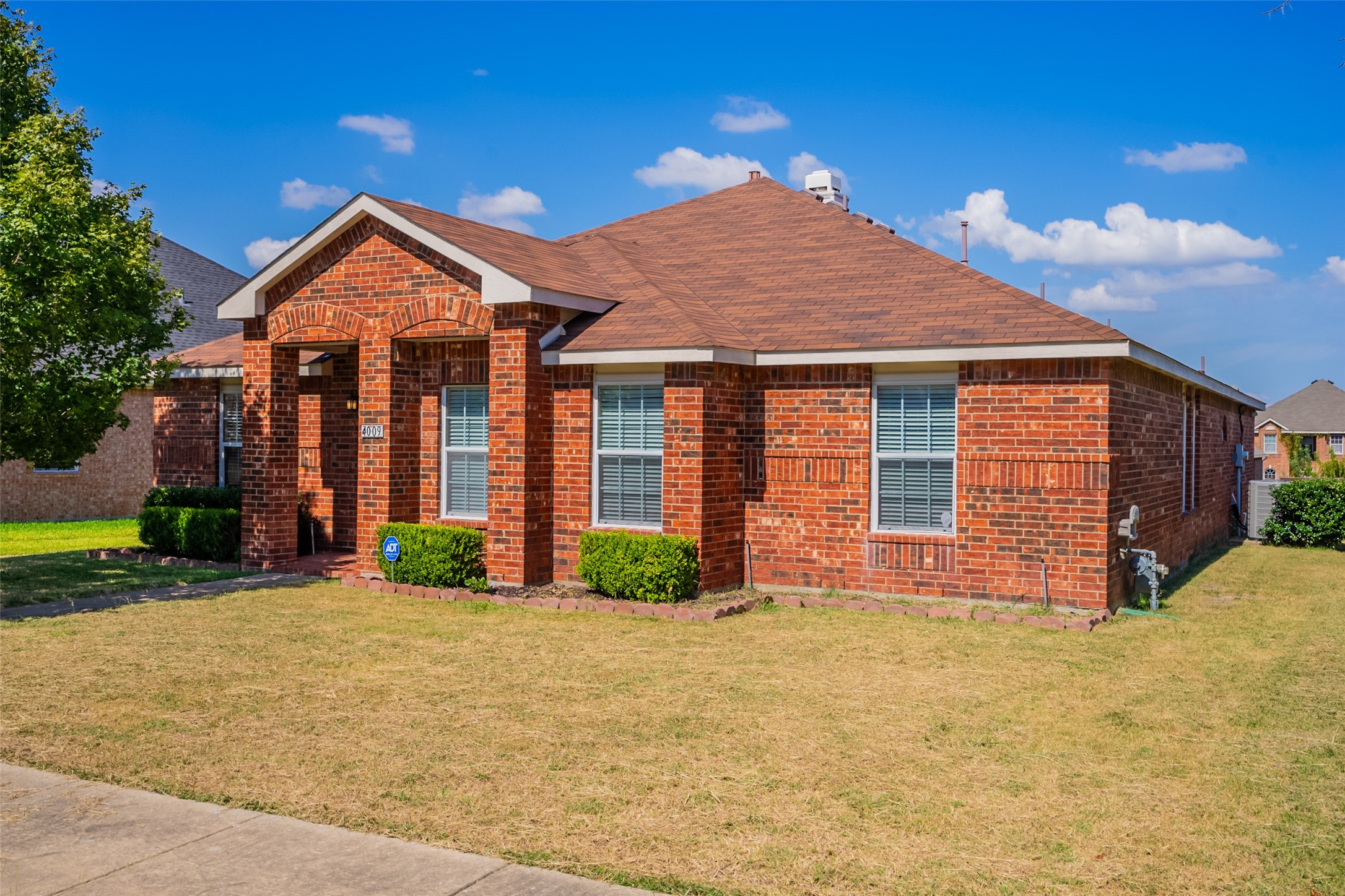 4009 Aldenham Drive Garland TX 75043