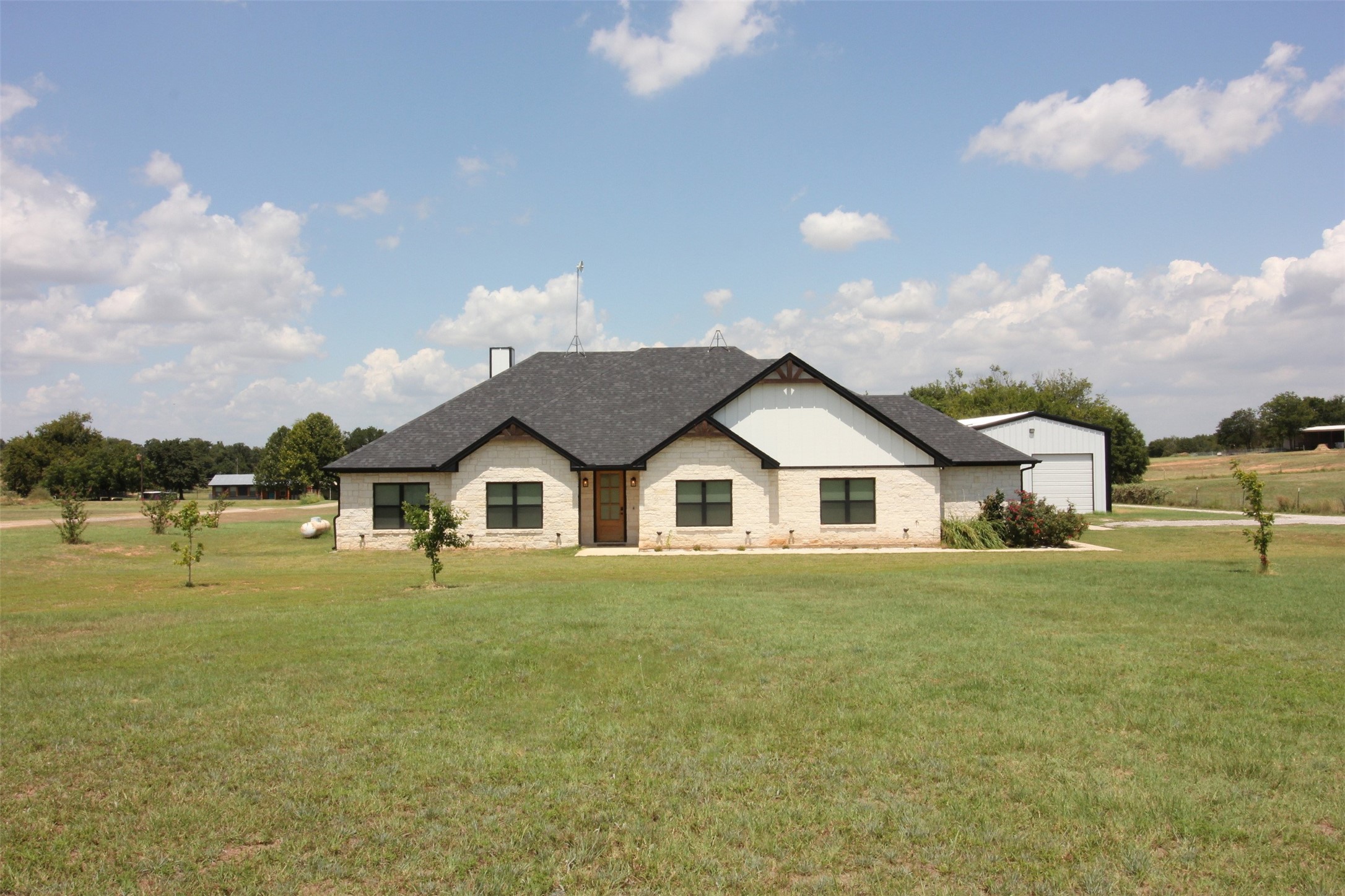 3238 Fm 2048 Boyd TX 76023