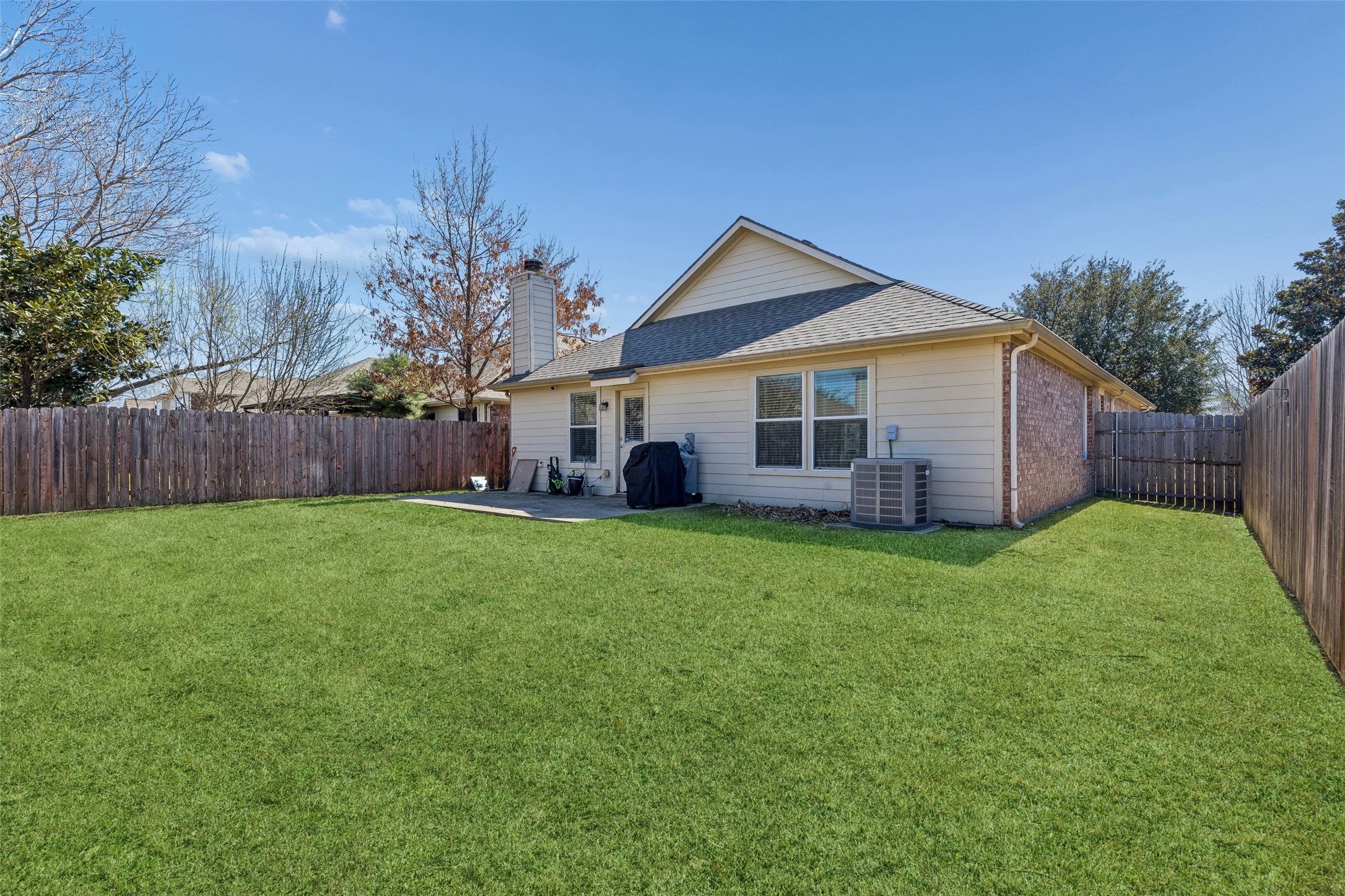 8901 Sierra Trail Cross Roads TX 76227