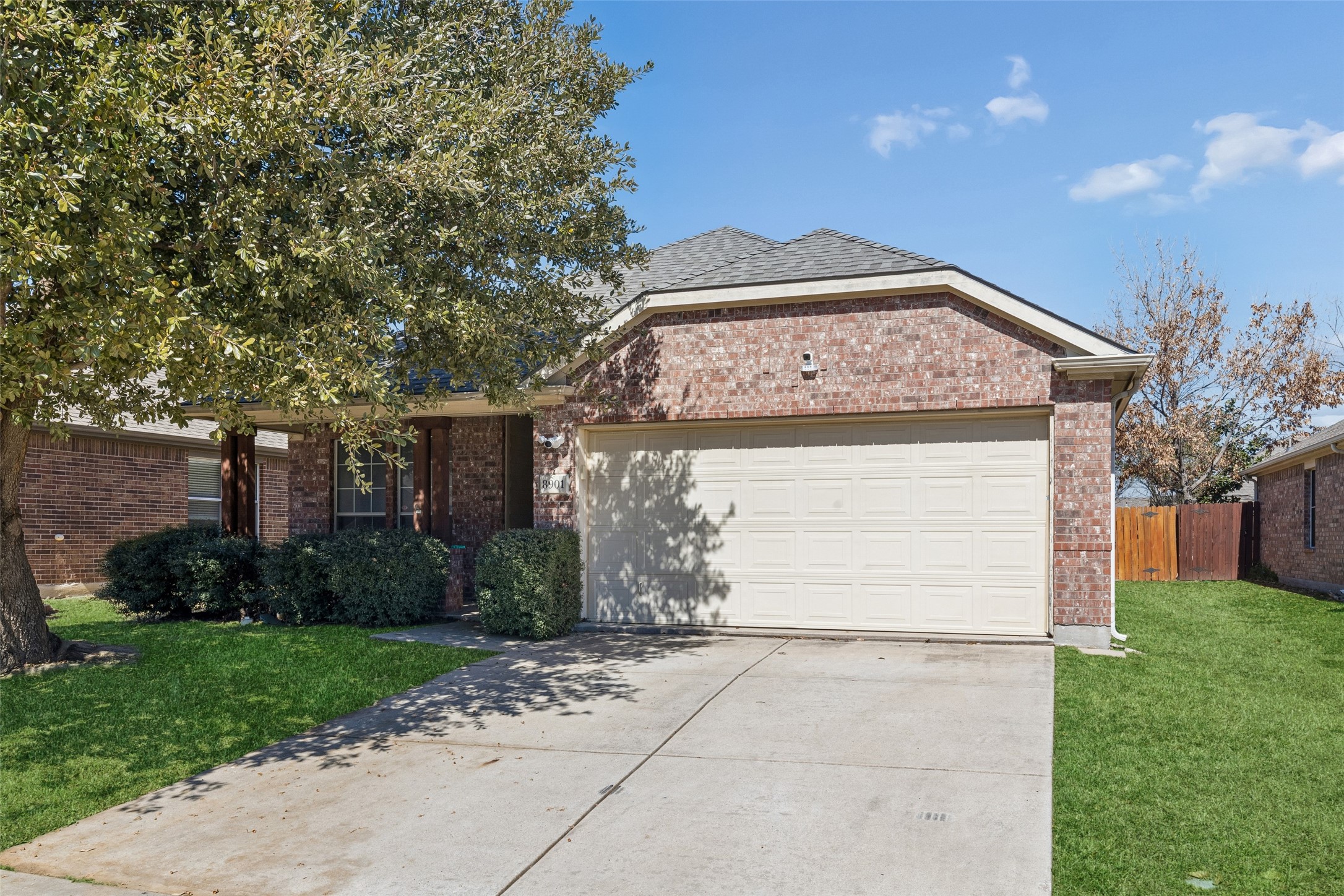 8901 Sierra Trail Cross Roads TX 76227