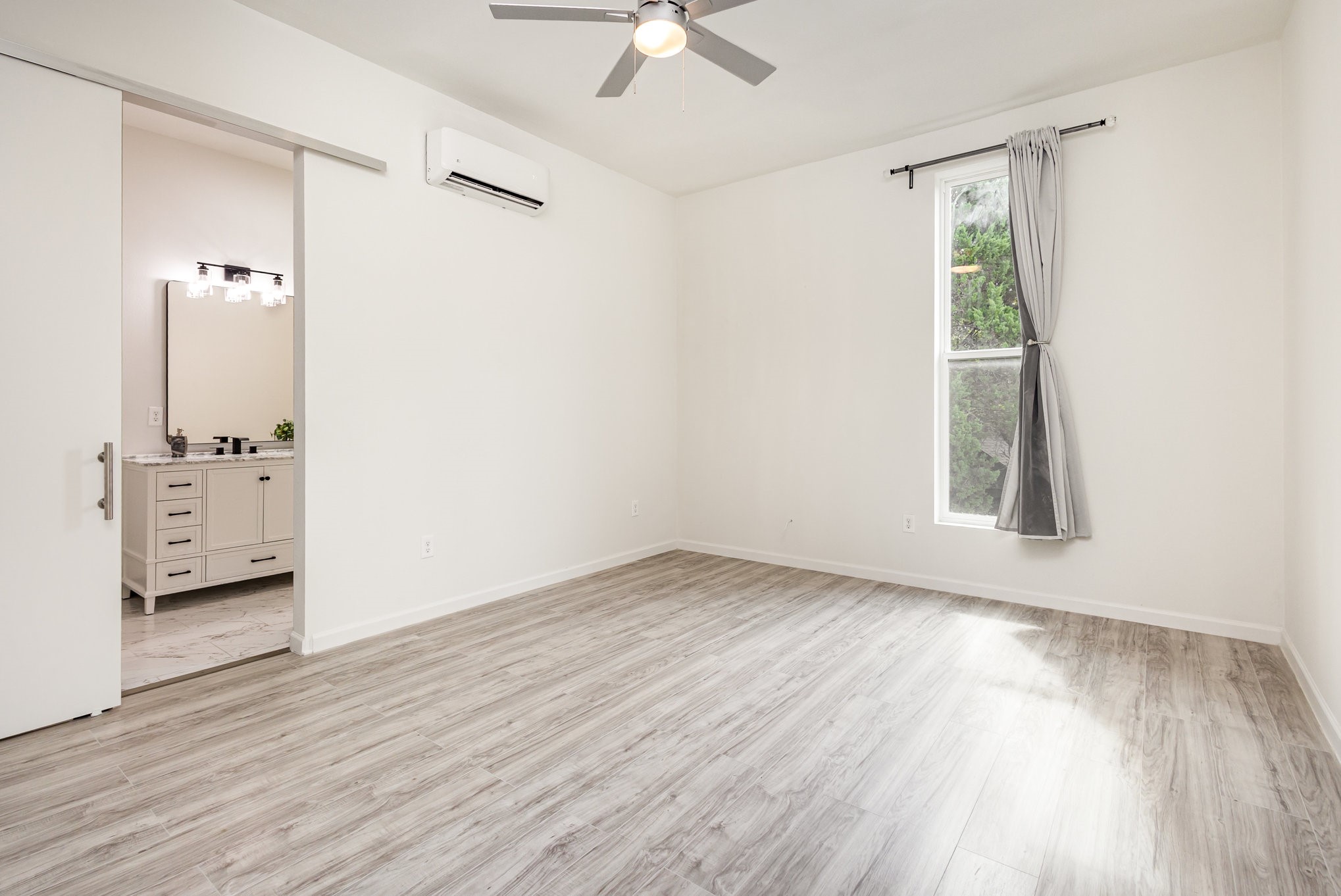 718 Chaparral Trail Cedar Hill TX 75104