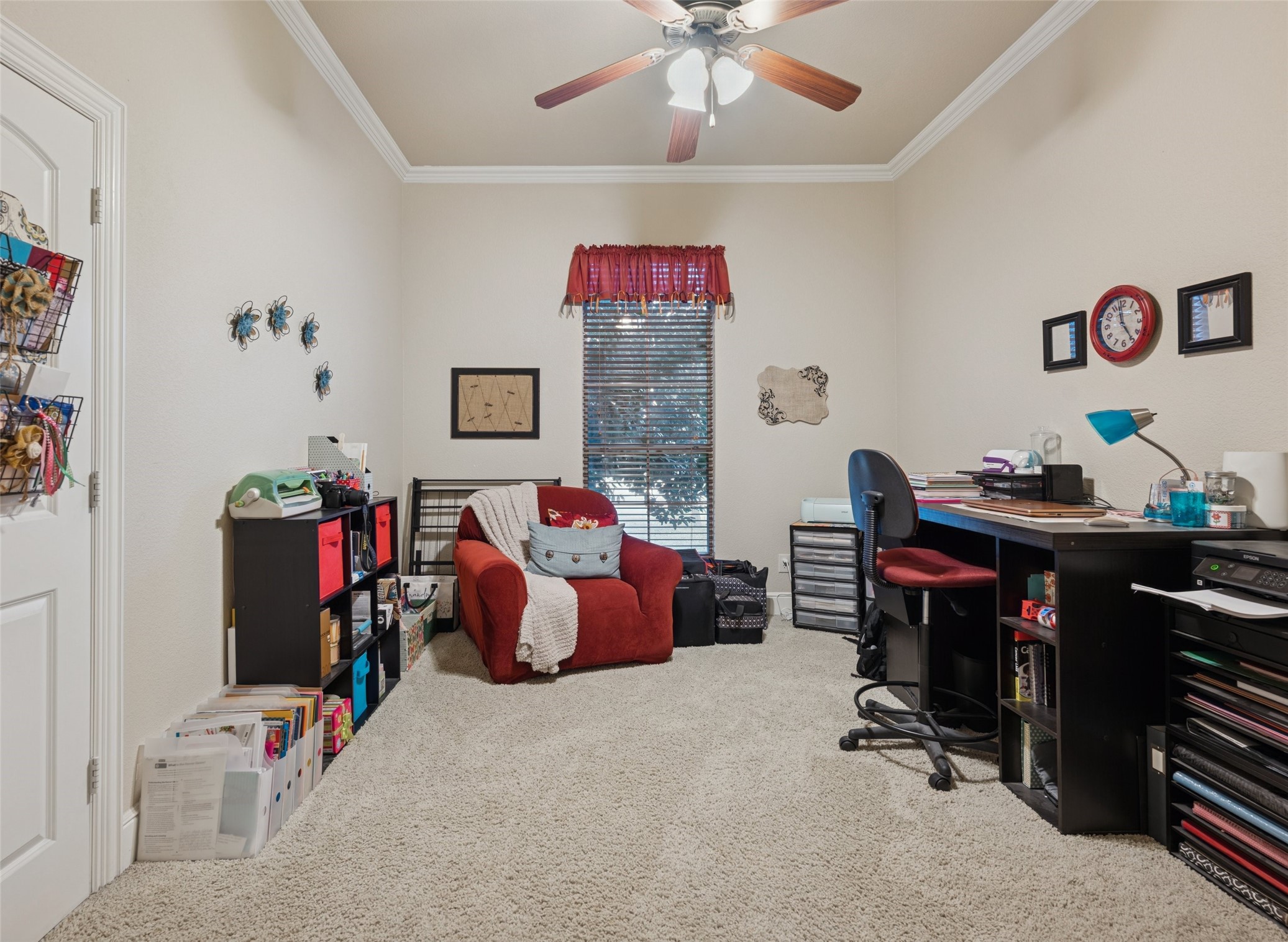 2221 Farrington Lane Hurst TX 76054
