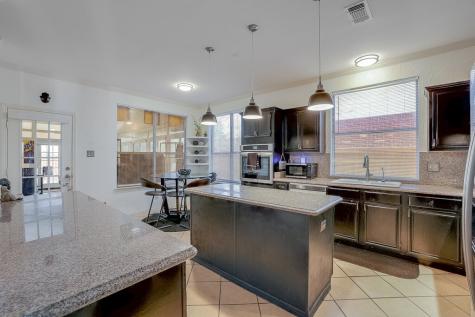 706 Gentry Drive Arlington TX 76018