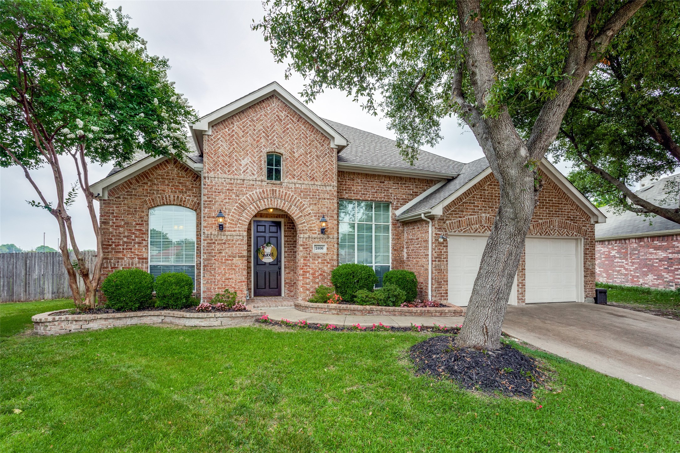 2406 Roberta Court Garland TX 75040