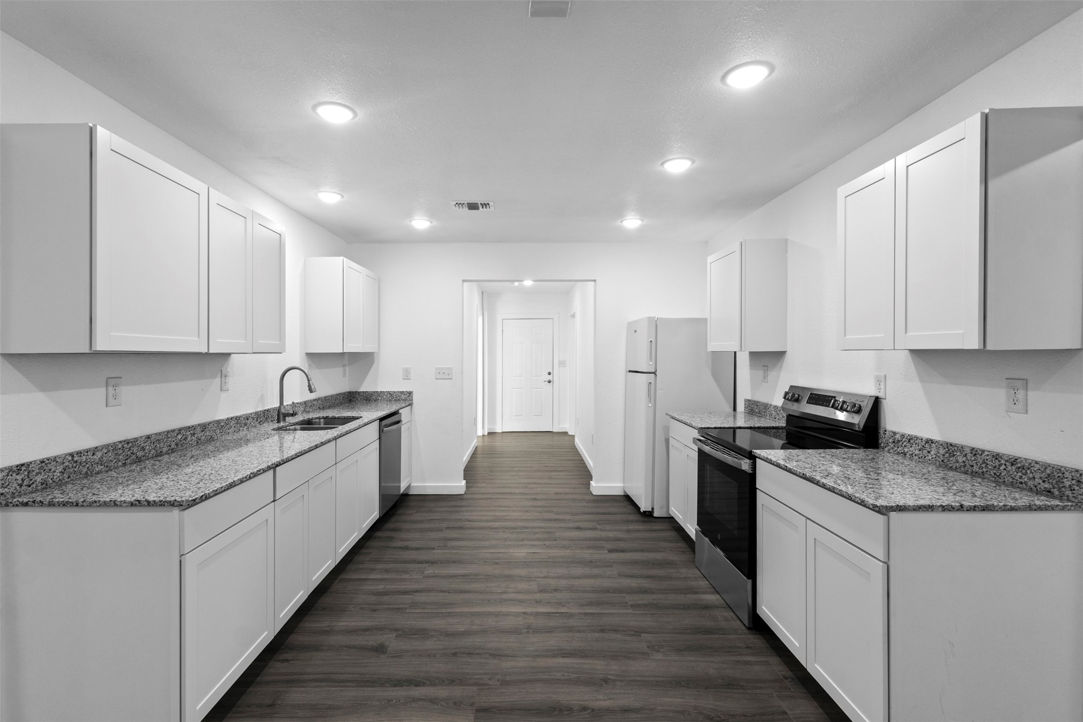 2010 Market Avenue Fort Worth TX 76164