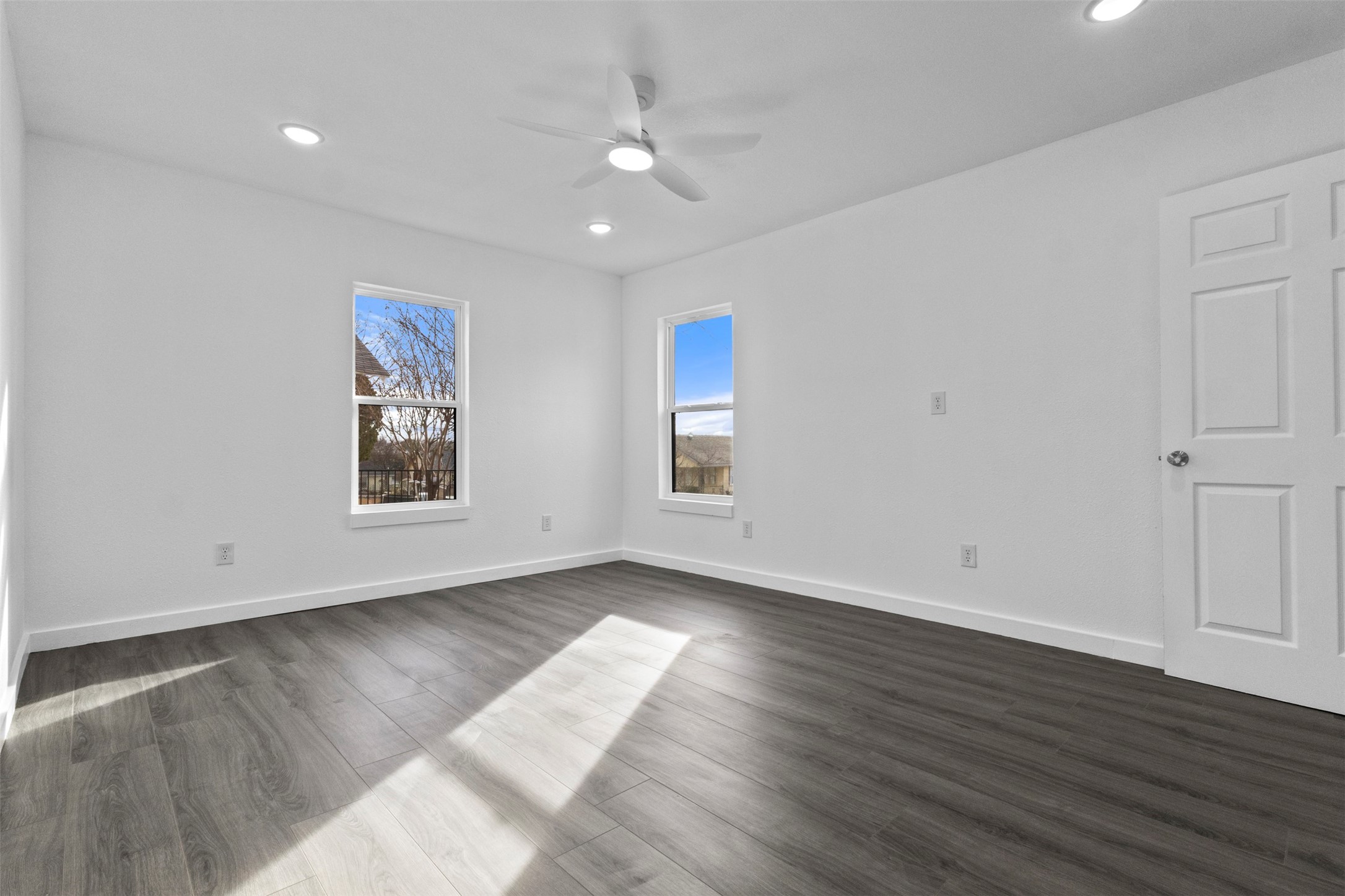 2010 Market Avenue Fort Worth TX 76164