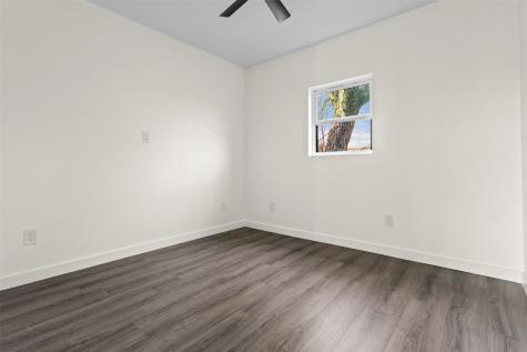 2010 Market Avenue Fort Worth TX 76164