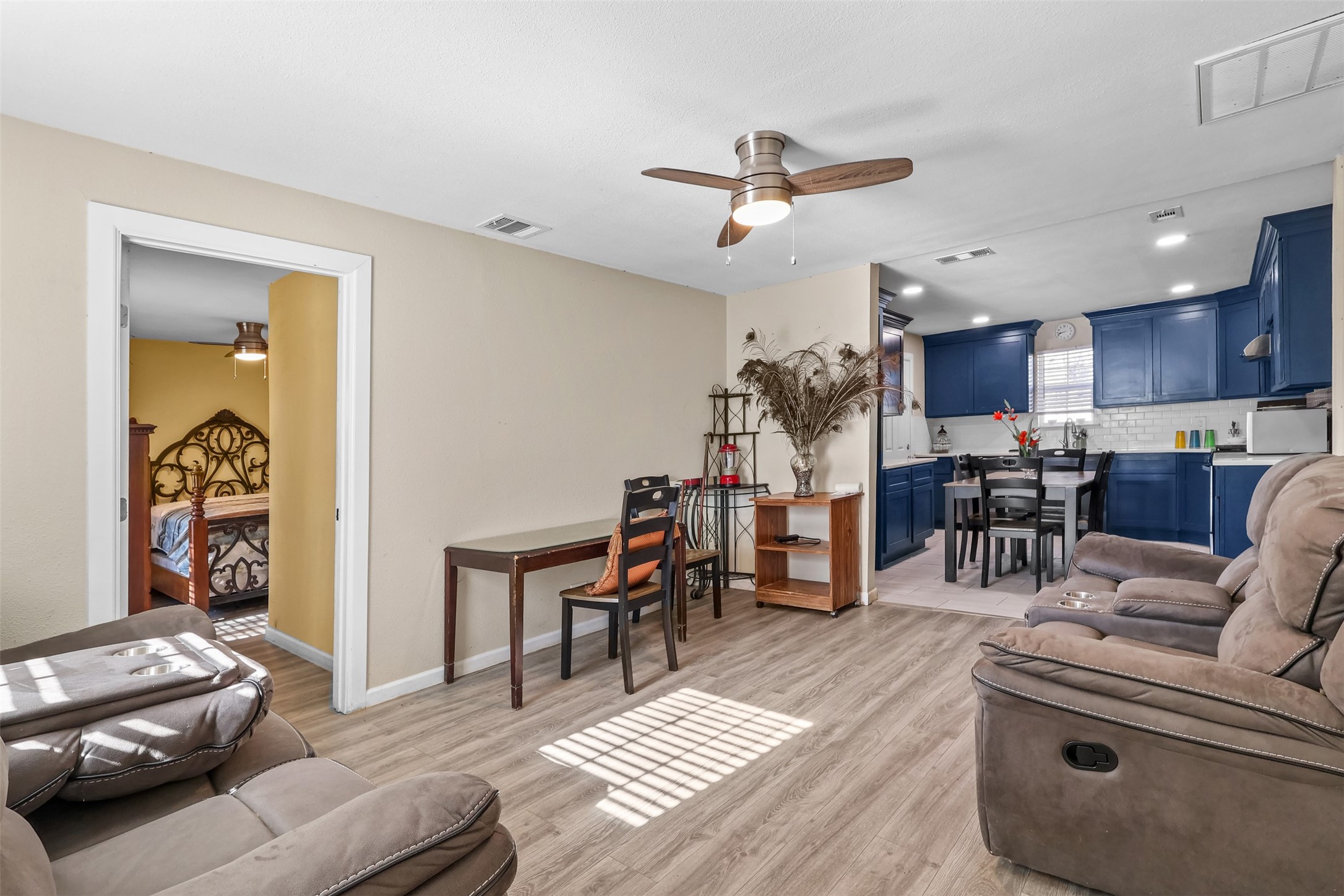 10319 Old Seagoville Road Dallas TX 75217