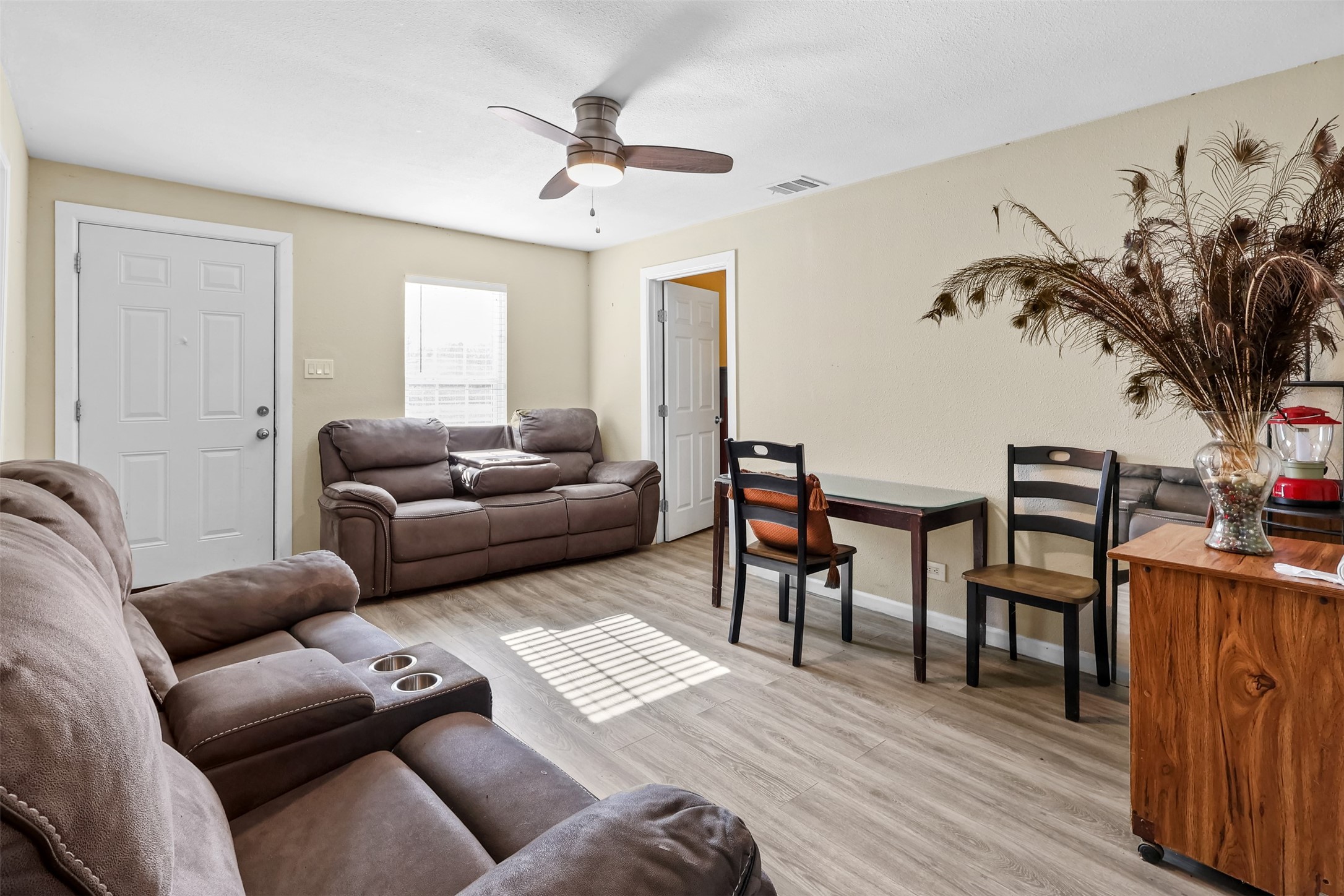 10319 Old Seagoville Road Dallas TX 75217