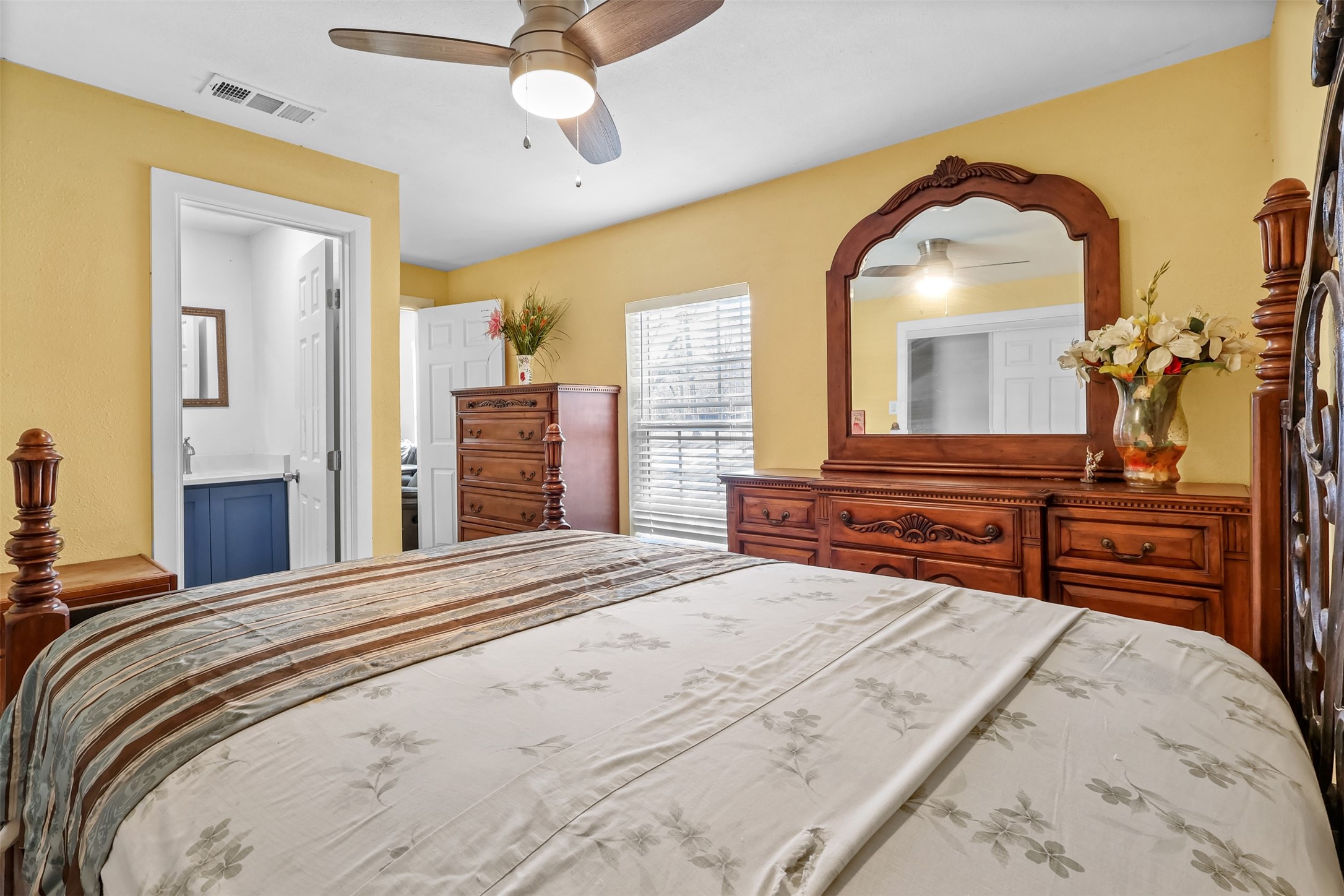 10319 Old Seagoville Road Dallas TX 75217